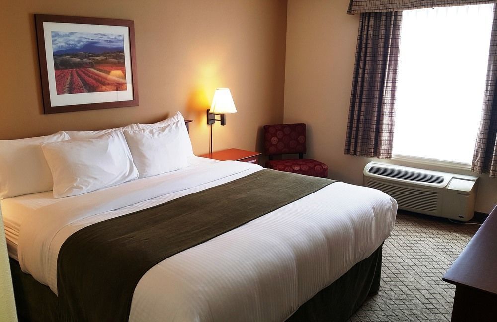 Quality Inn Airport Монктон Экстерьер фото
